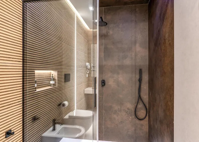 Atarooms Vendégház 4*