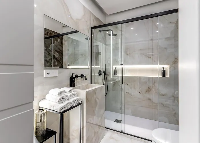 Atarooms Vendégház 4*