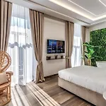 Atarooms 4* נאפולי