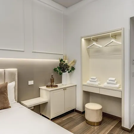 Atarooms Πανσιόν